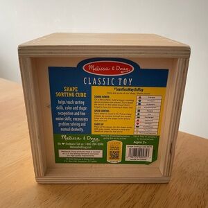 Melissa & Doug Wooden Shape Sorter.